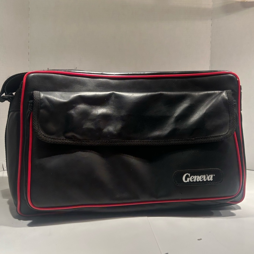 Geneva Black leather Lap Top Shoulder bag With Pockets